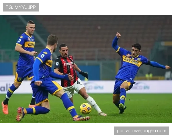 官方：AC米兰与中场核心本纳赛尔成功续约至2029年